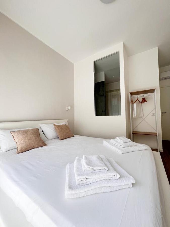 Finella Charming Rooms Bari Exterior foto